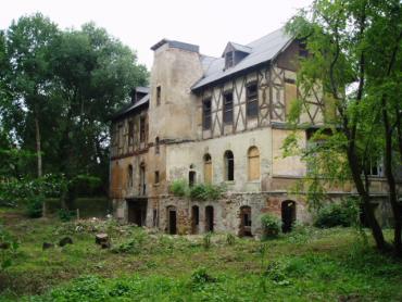 Vermessungs-Projekt: Sanierung Grundschlösschen mit Neubau Kindertagesstätte