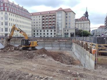 Vermessungs-Projekt: Wohn- und Geschäftshaus am Neumarkt - Jüdenhof