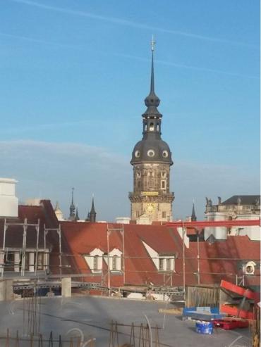 Vermessungs-Projekt: Wohn- und Geschäftshaus am Neumarkt - Jüdenhof